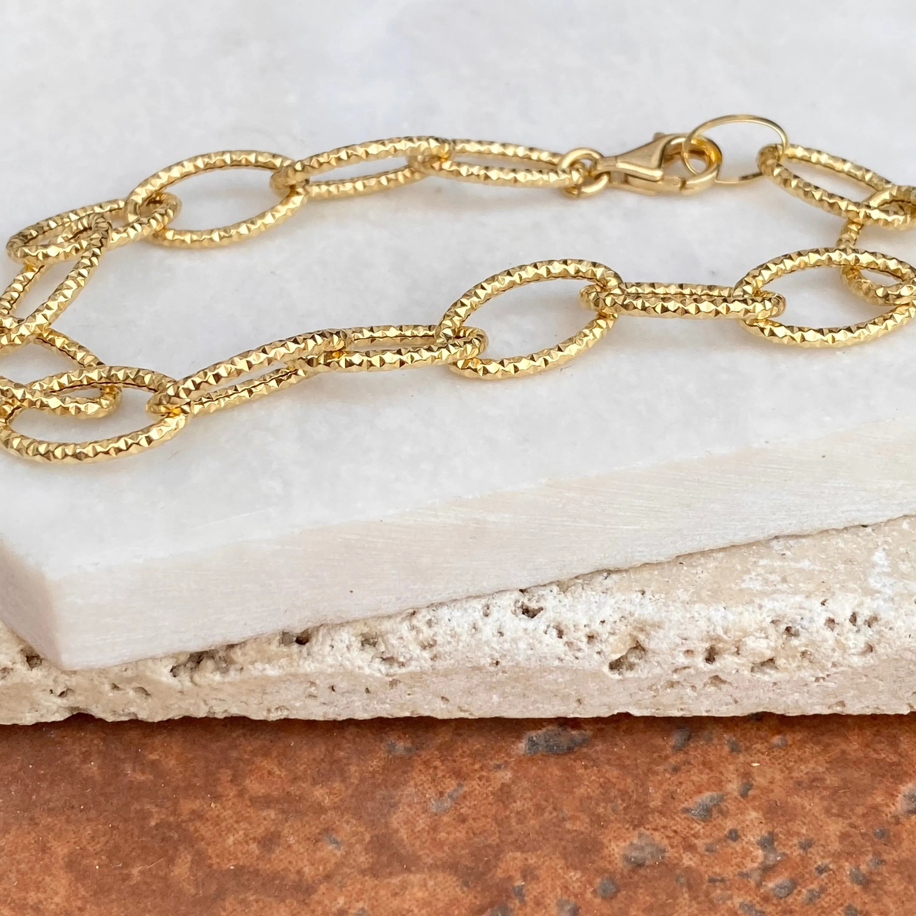 14KT Yellow Gold Oval Link Textured Matte Bracelet