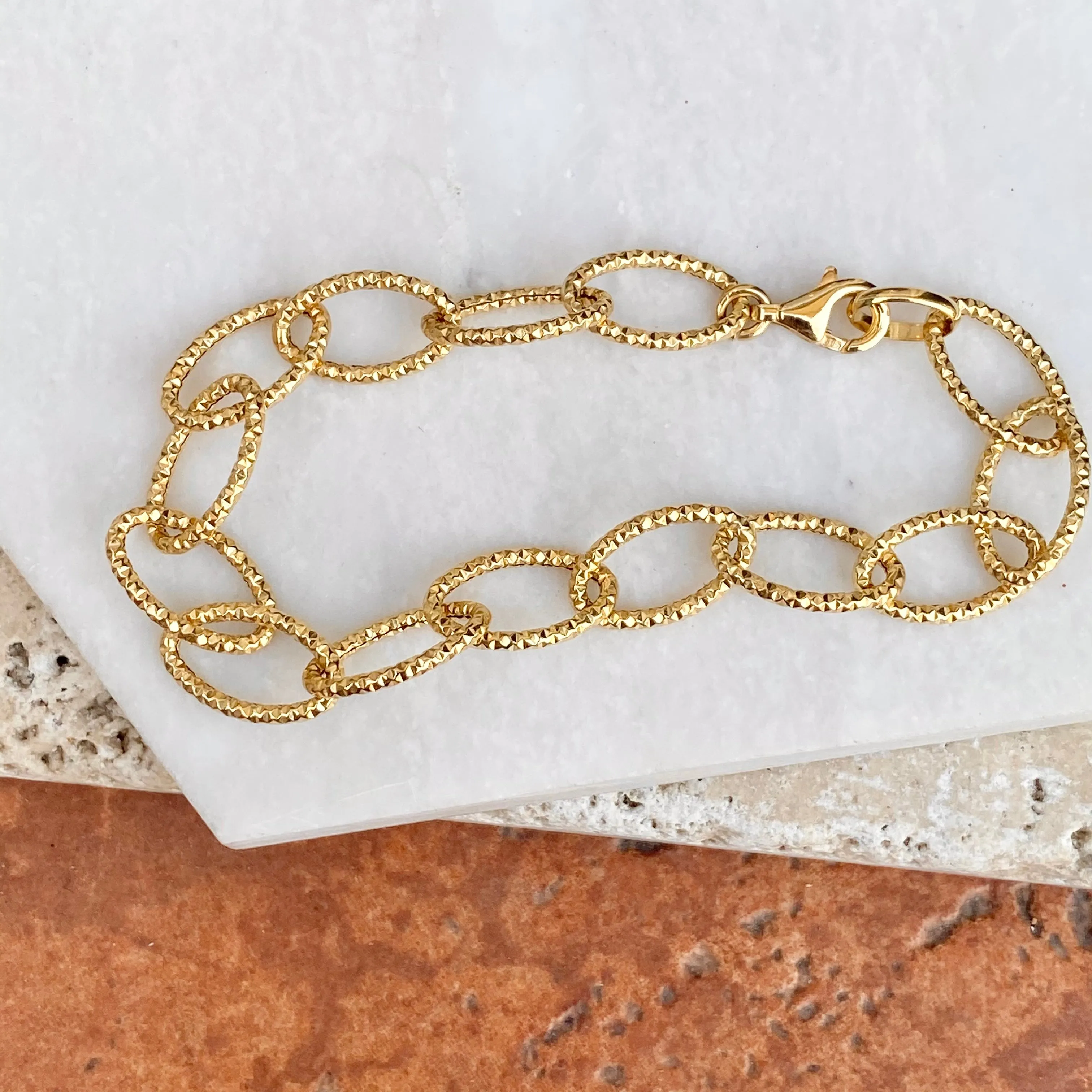14KT Yellow Gold Oval Link Textured Matte Bracelet