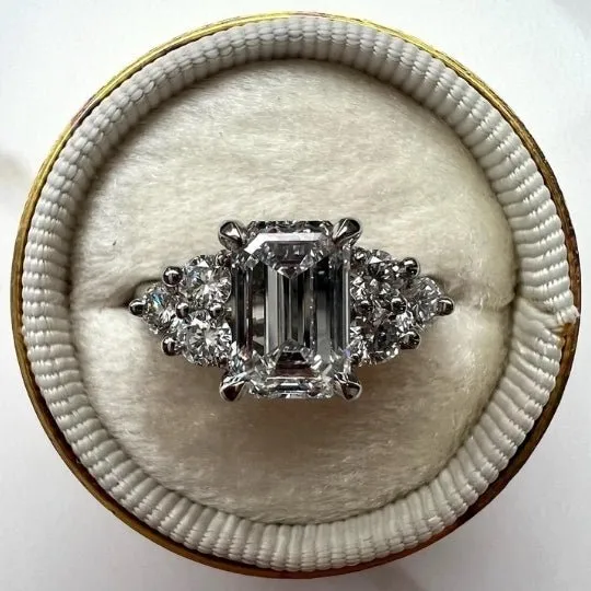 1.5 Carat Emerald Cut Diamond - H SI1 - 1.57ct - 194490