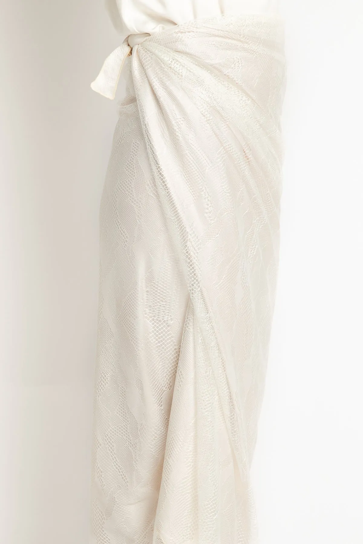 Alisya Skirt in Ivory