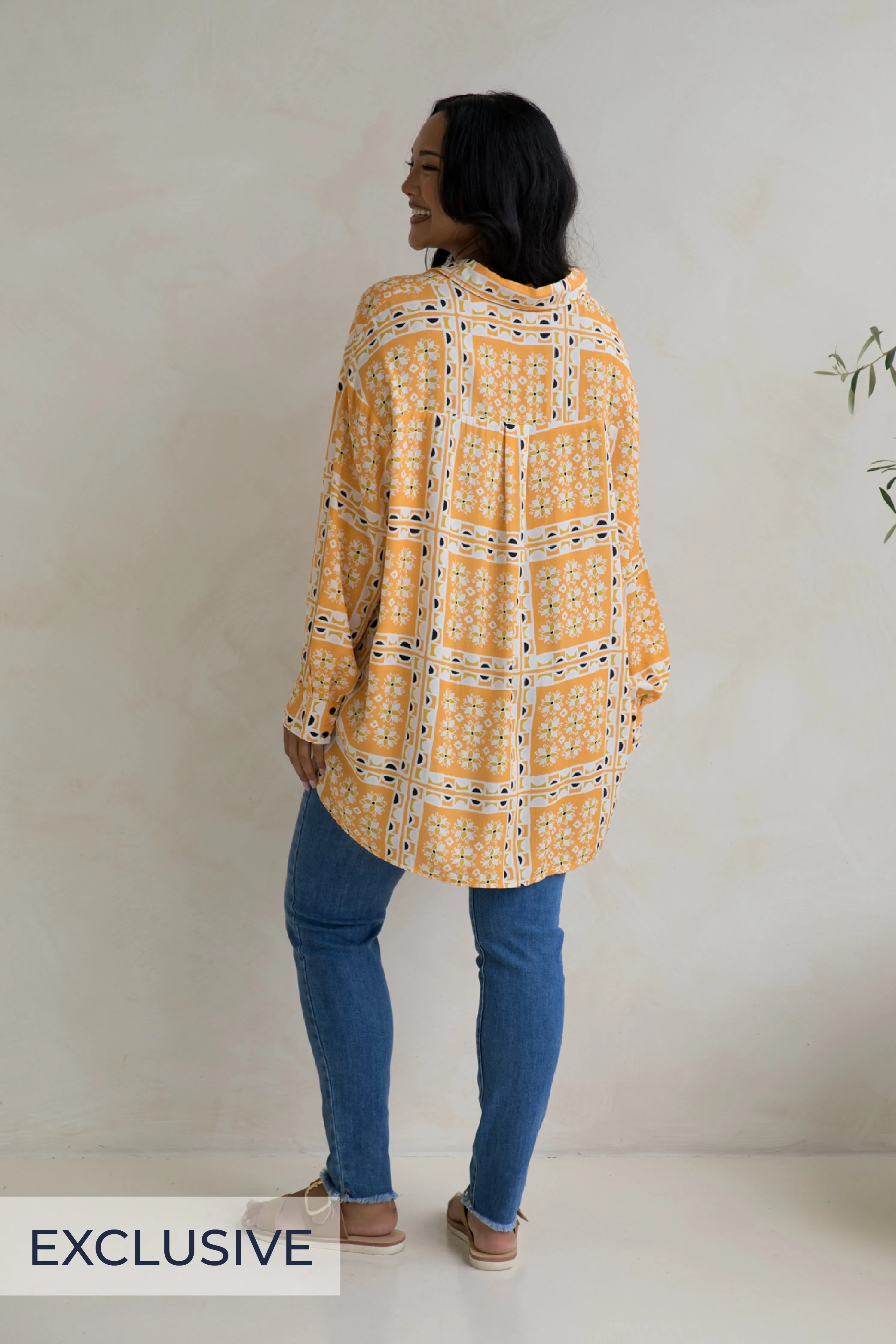 Amore Shirt | Trella | FINAL SALE