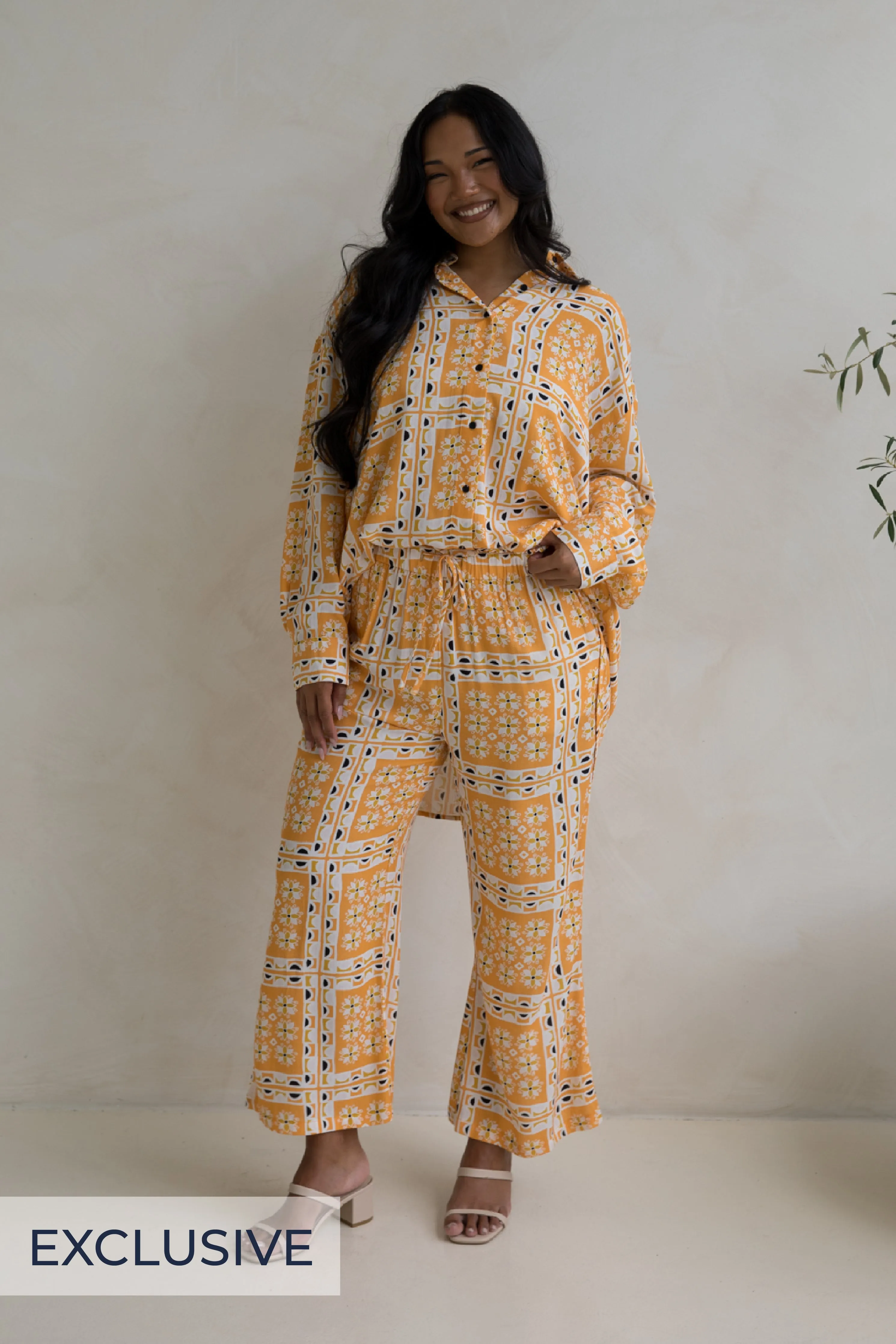 Amore Shirt | Trella | FINAL SALE