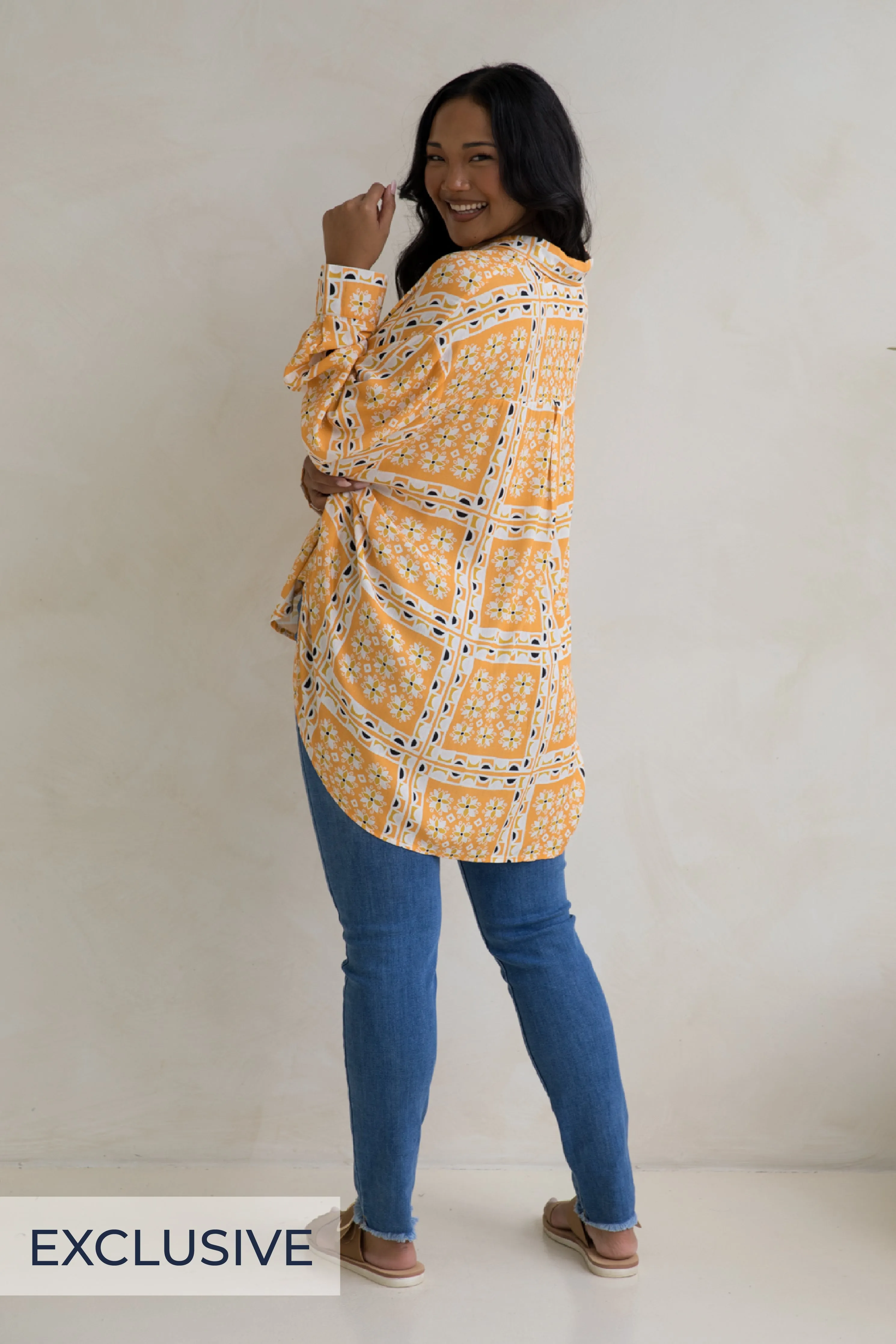 Amore Shirt | Trella | FINAL SALE