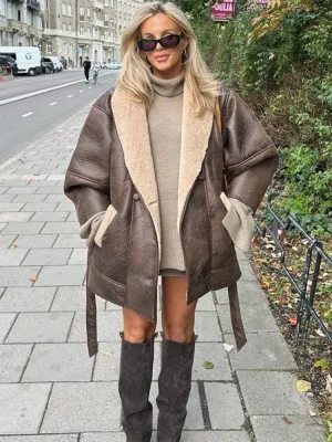 Audrey - Loose-Fitted Jacket