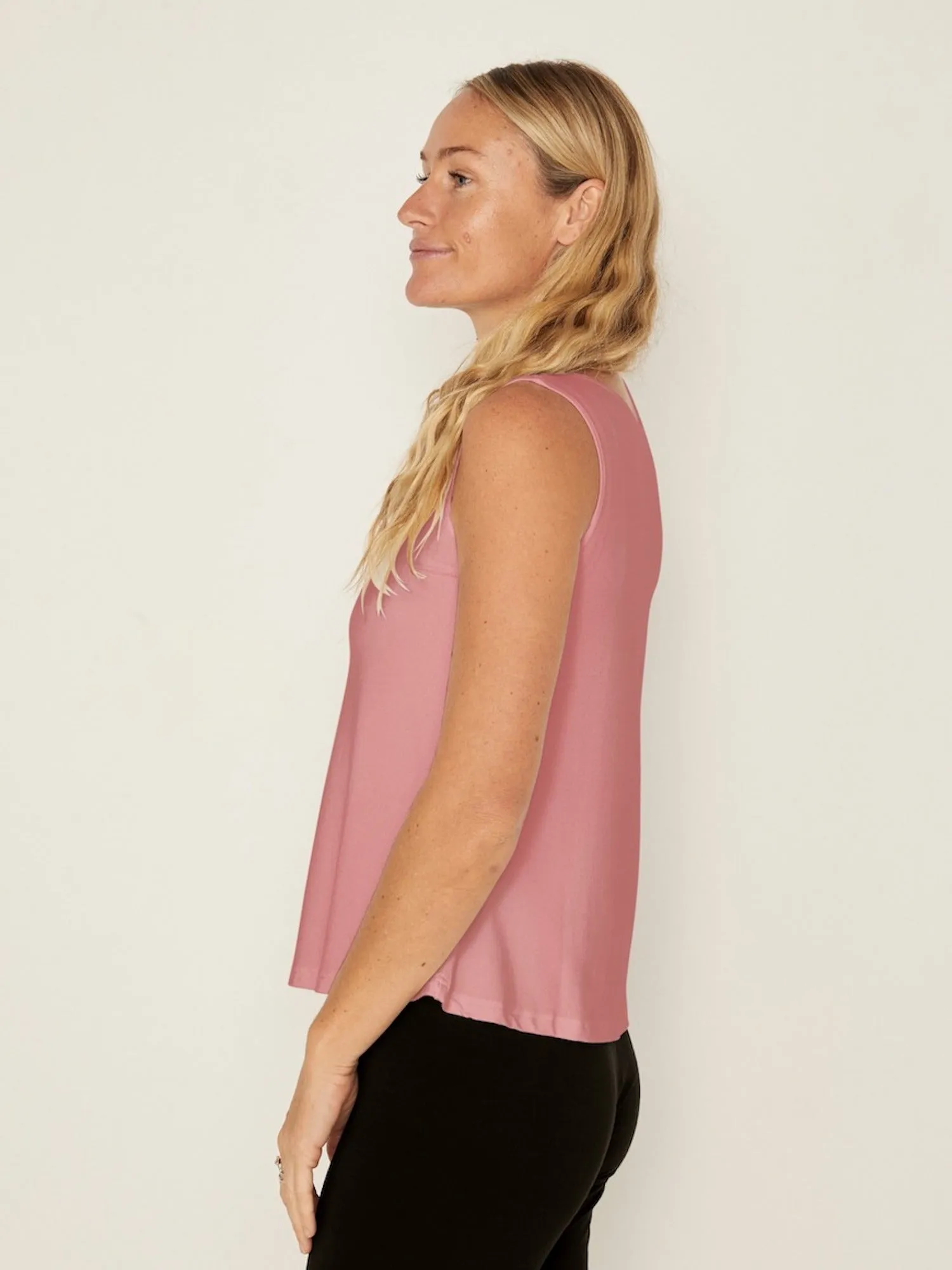 Bamboo Boat Neck Singlet - Pink Clay