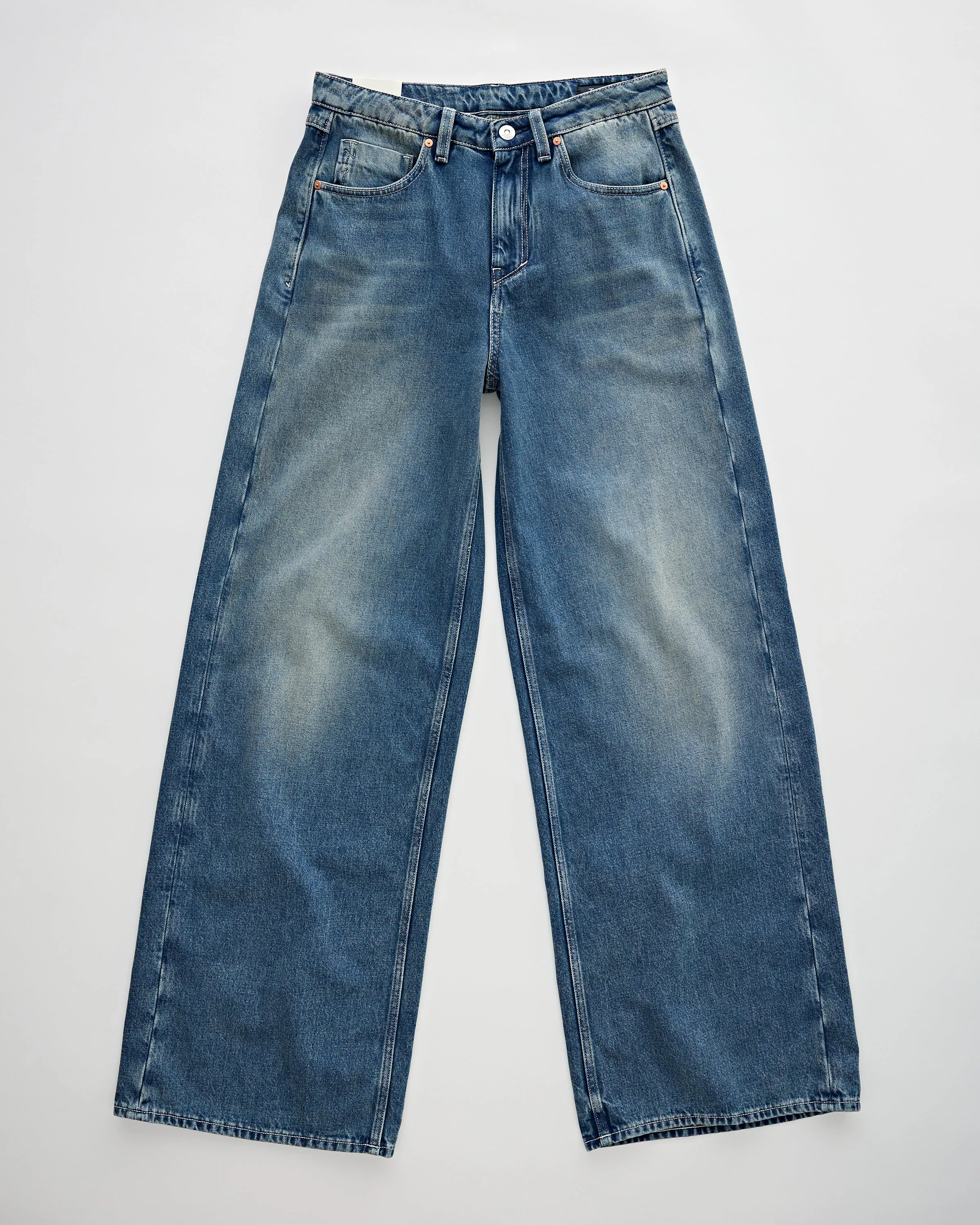 Bella Jeans Tacoma