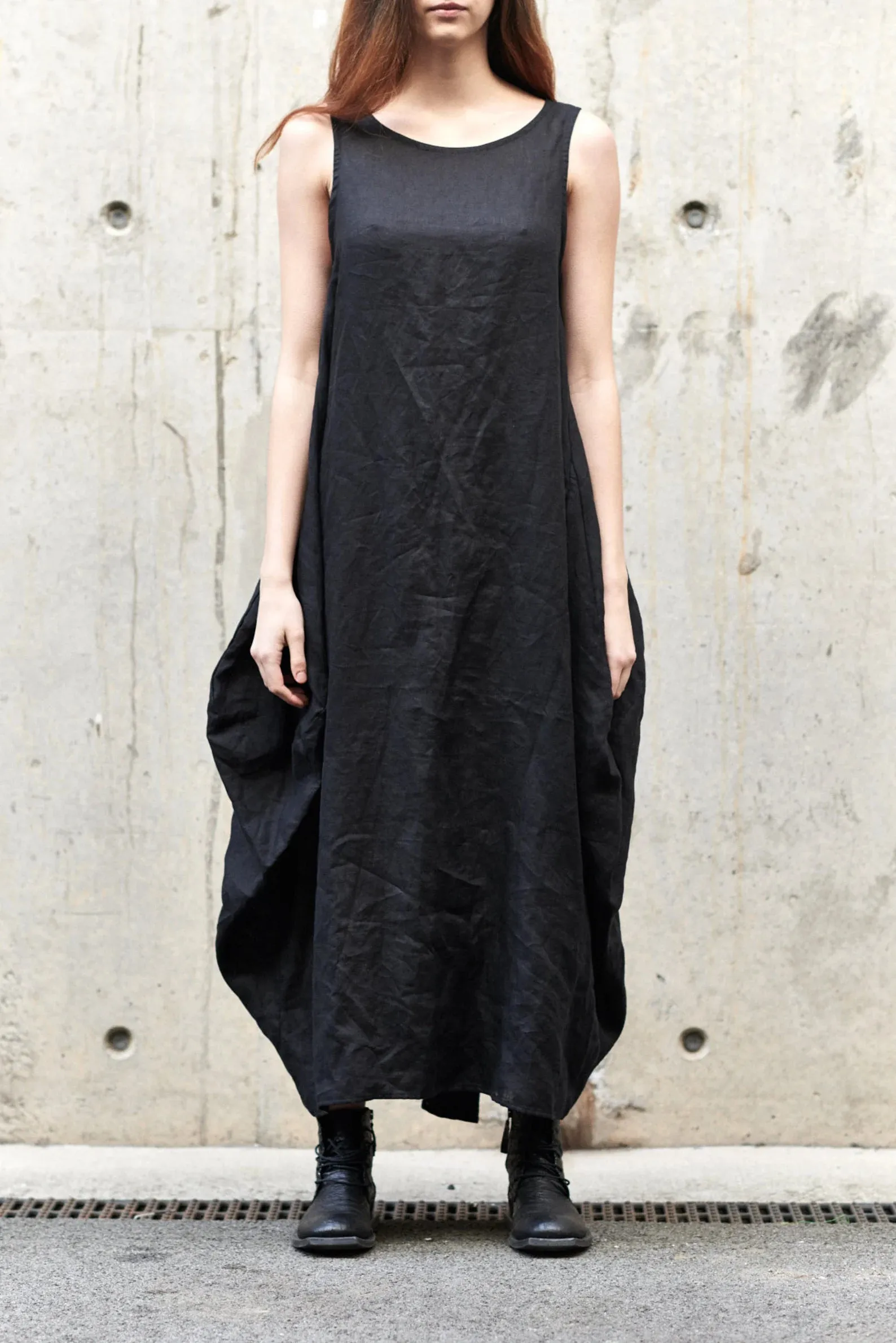 BLACK OVERSIZED LINEN DRESS