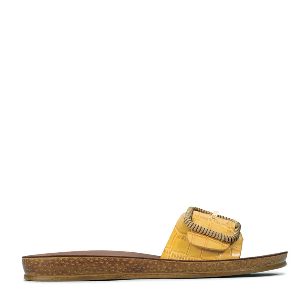 BRIO BUCKLE SLIDE SANDAL