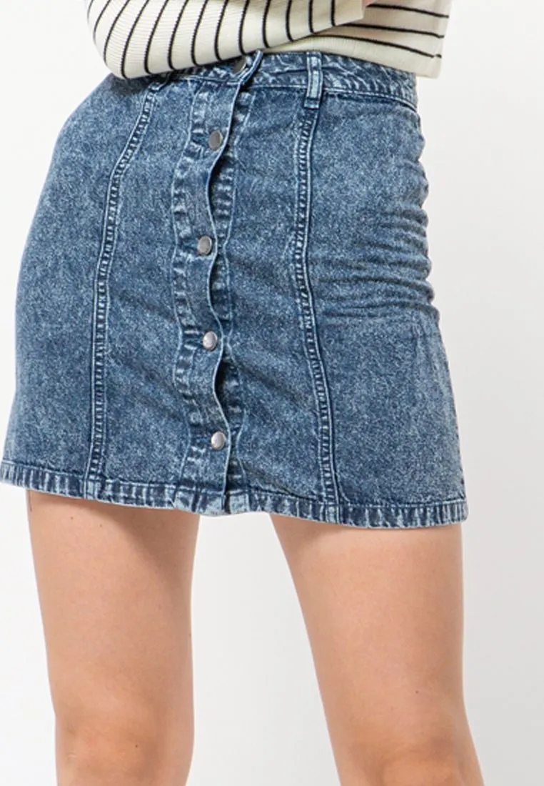 Buttoned up Skirt