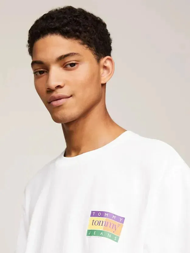 Camiseta Tommy Jeans Oversize Summer Flag