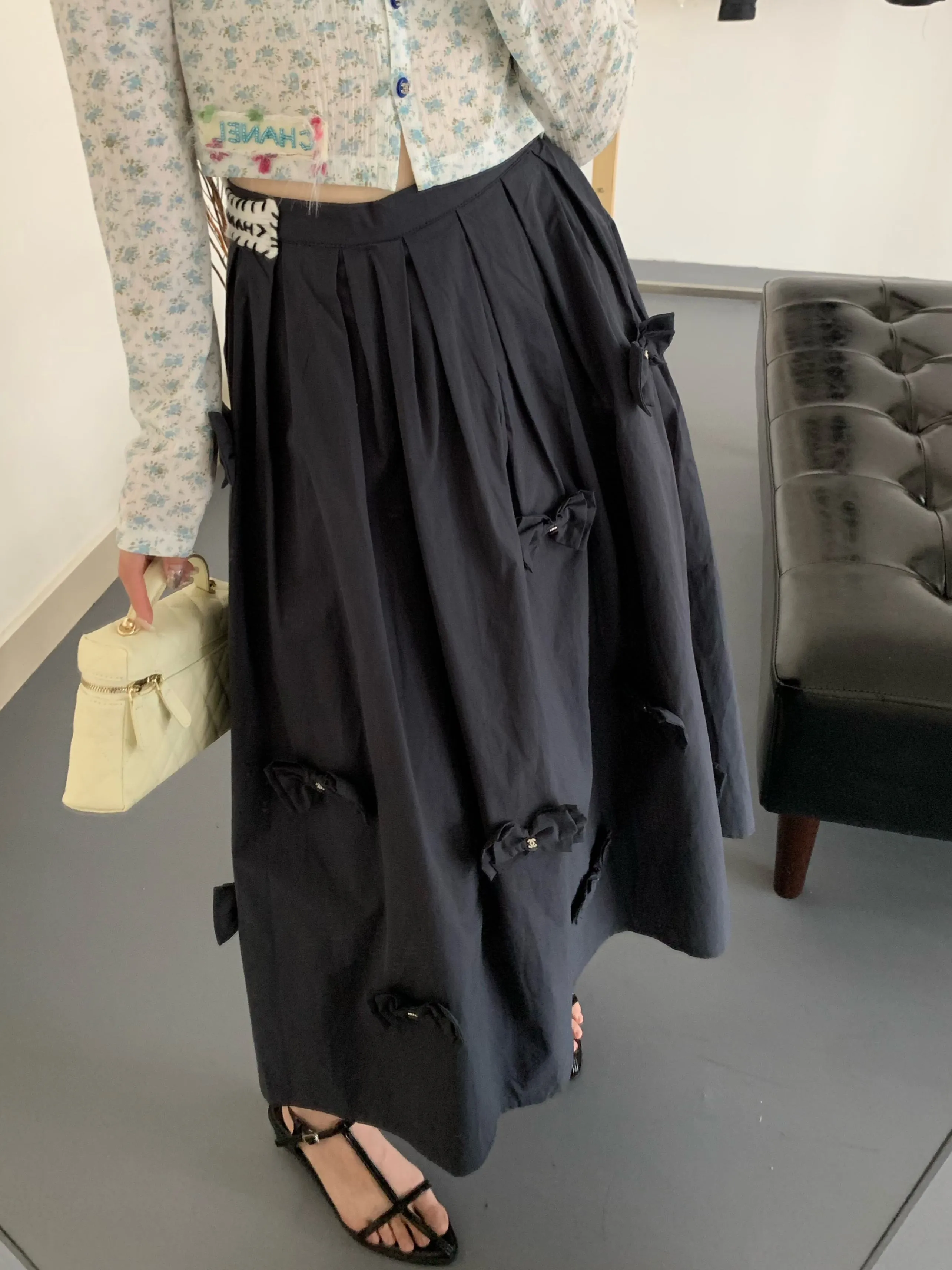 CH 25 new pleated skirt