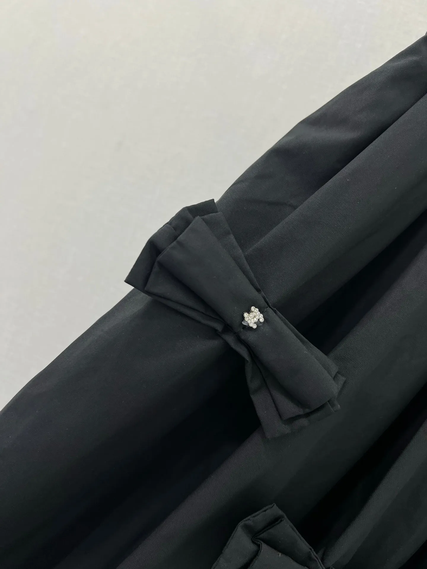 CH 25 new pleated skirt