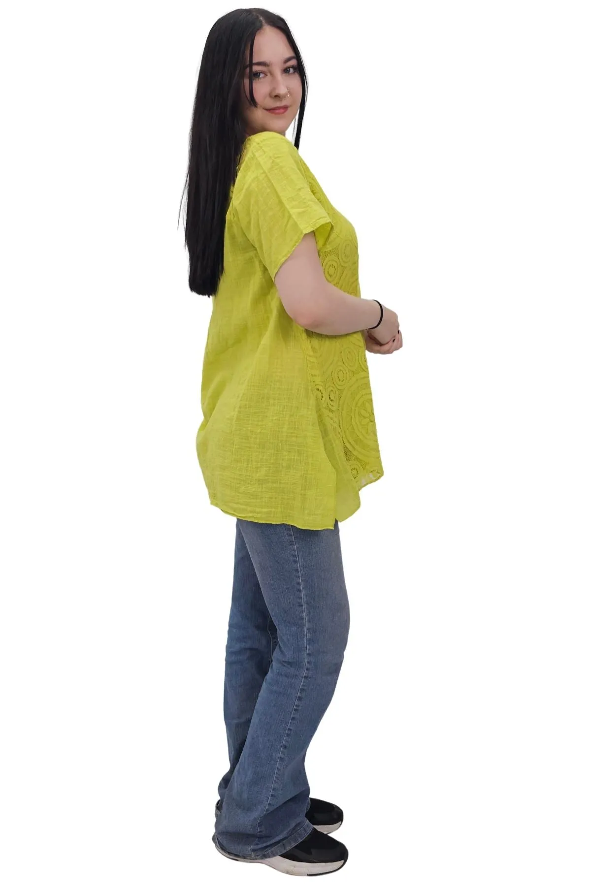 Circular Geometric Pattern Side Slit Cotton Top