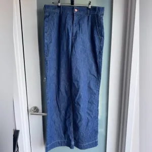 Classic Blue Wide-Leg Women's Jeans