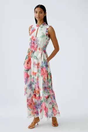 Comfortable slip in style dress with elasticated waist