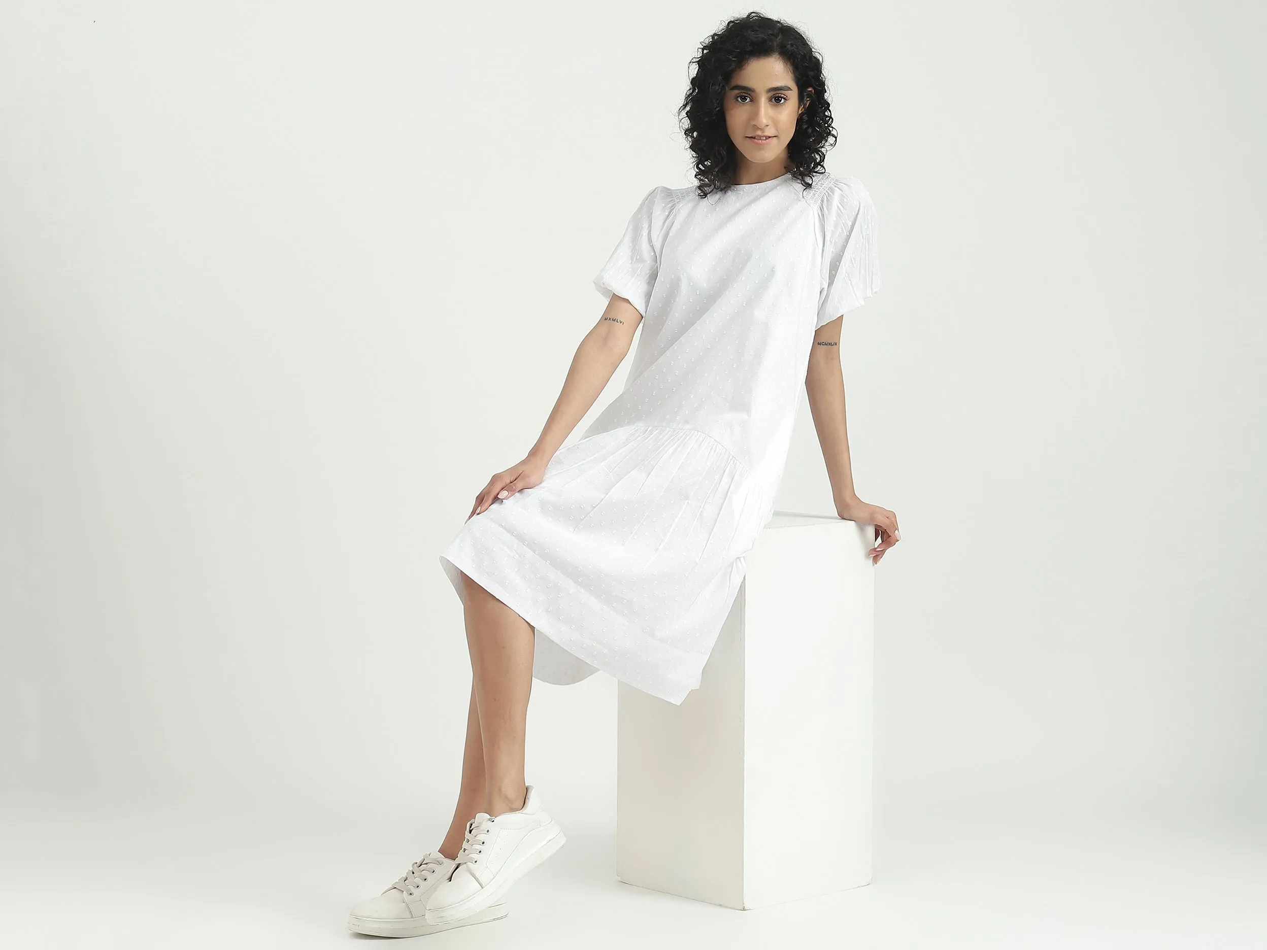 Cotton Solid Round Neck Women Dresses