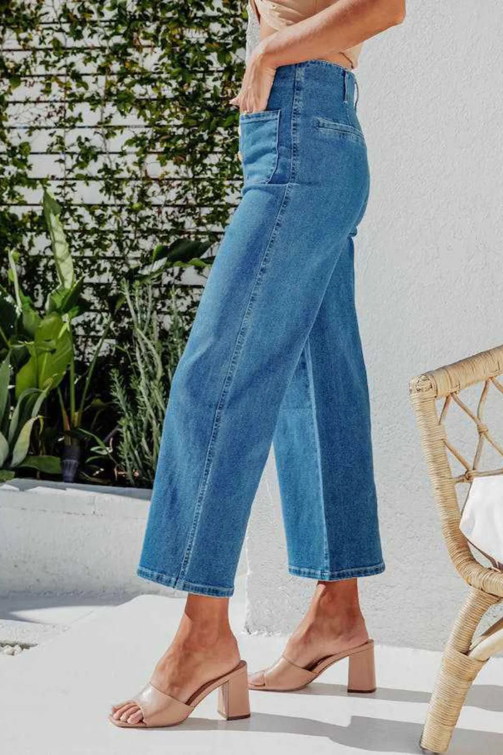 Cropped Wide Leg Button Fly Jeans for Women | Stylish and Comfortable Everyday Denim