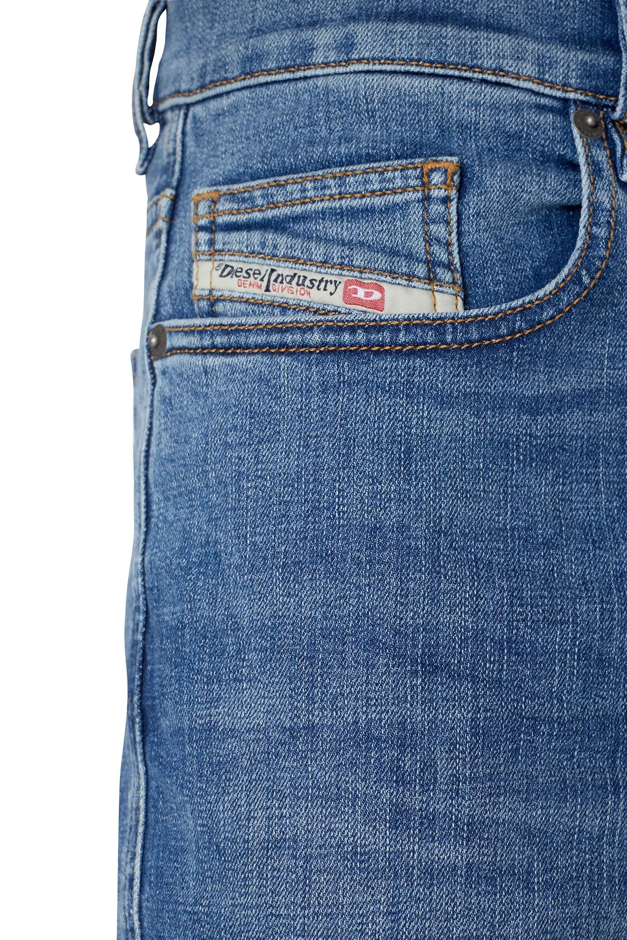 D-Viker 09D47 Straight Leg Jeans Medium Blue
