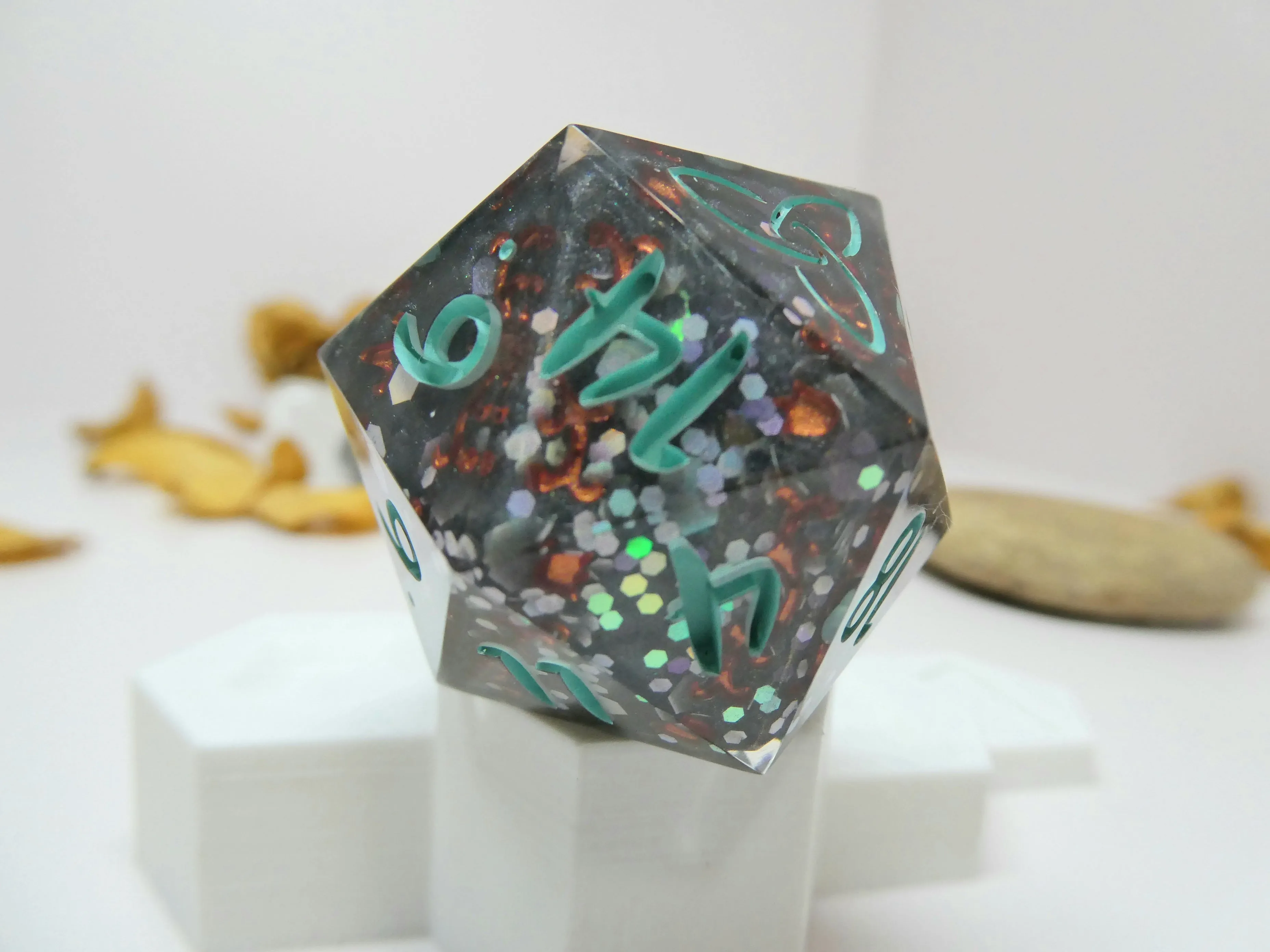 Derelict Mines Intricate Oversized d20