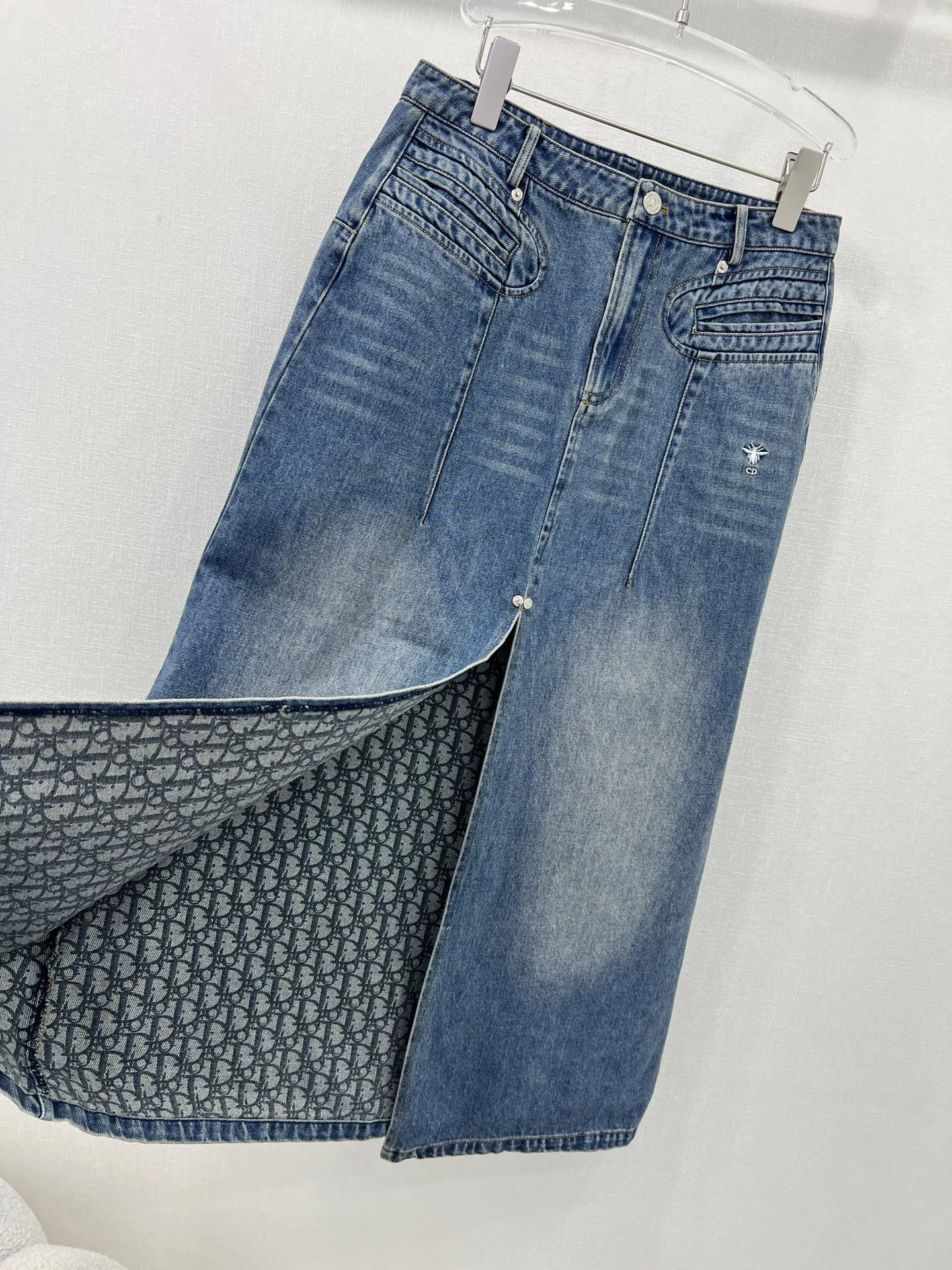 DO 25 new denim skirts