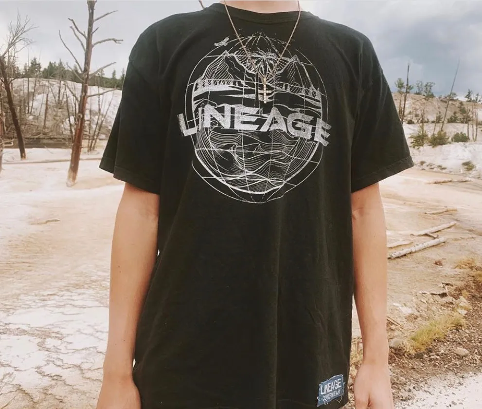 Earth Tee no tag
