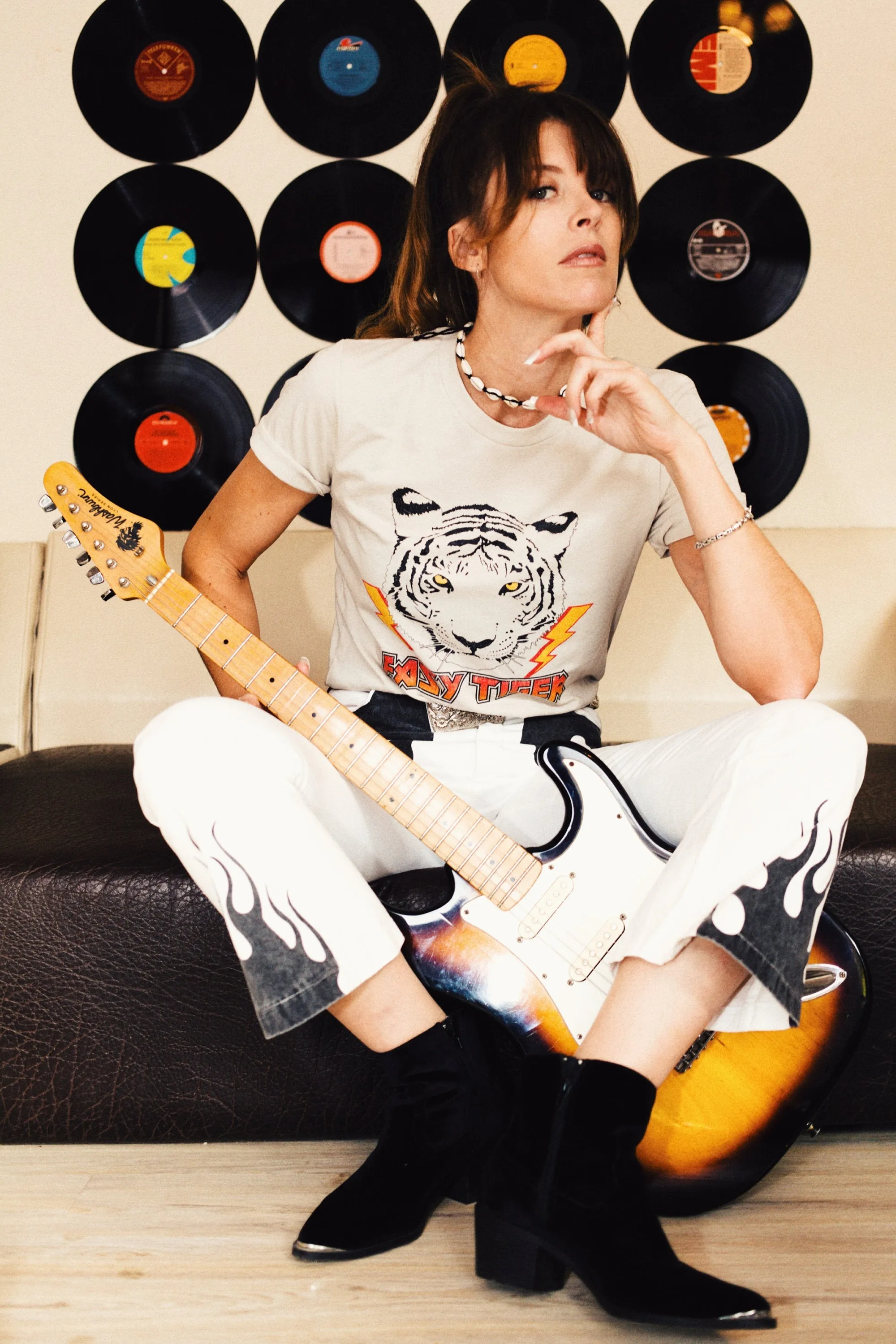 Easy Tiger Tee - Heather Dust