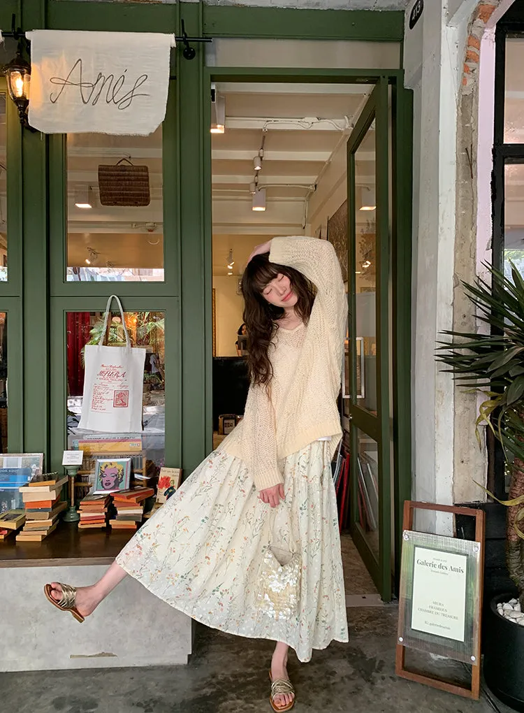 Embroidered A-line skirt