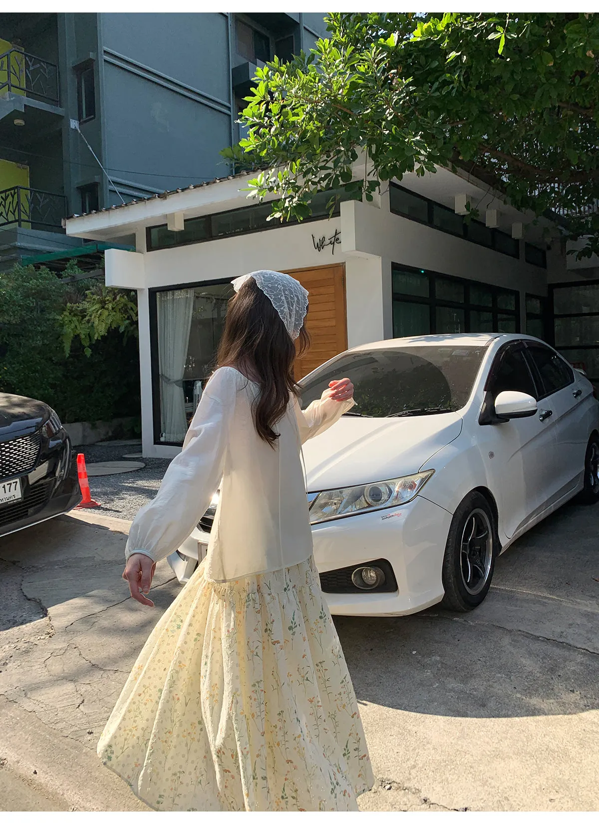 Embroidered A-line skirt