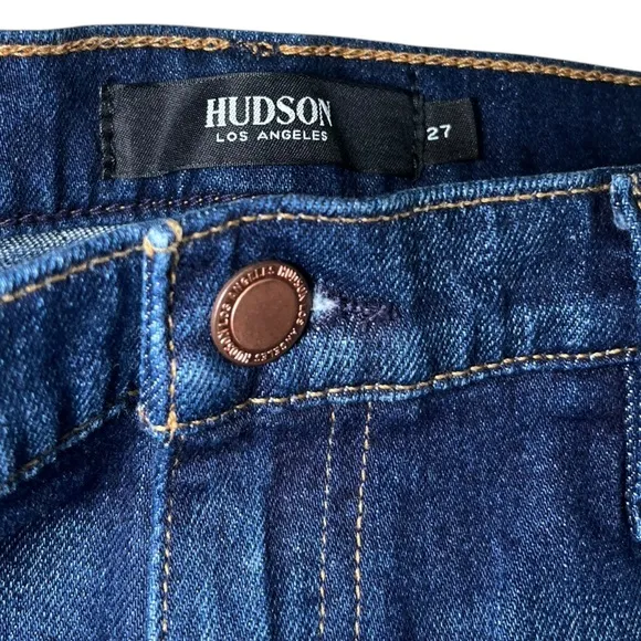 EUC HUDSON GEMMA Women's Mid Rise Cut Off Denim Shorts 27 Waist Nightfall Blue