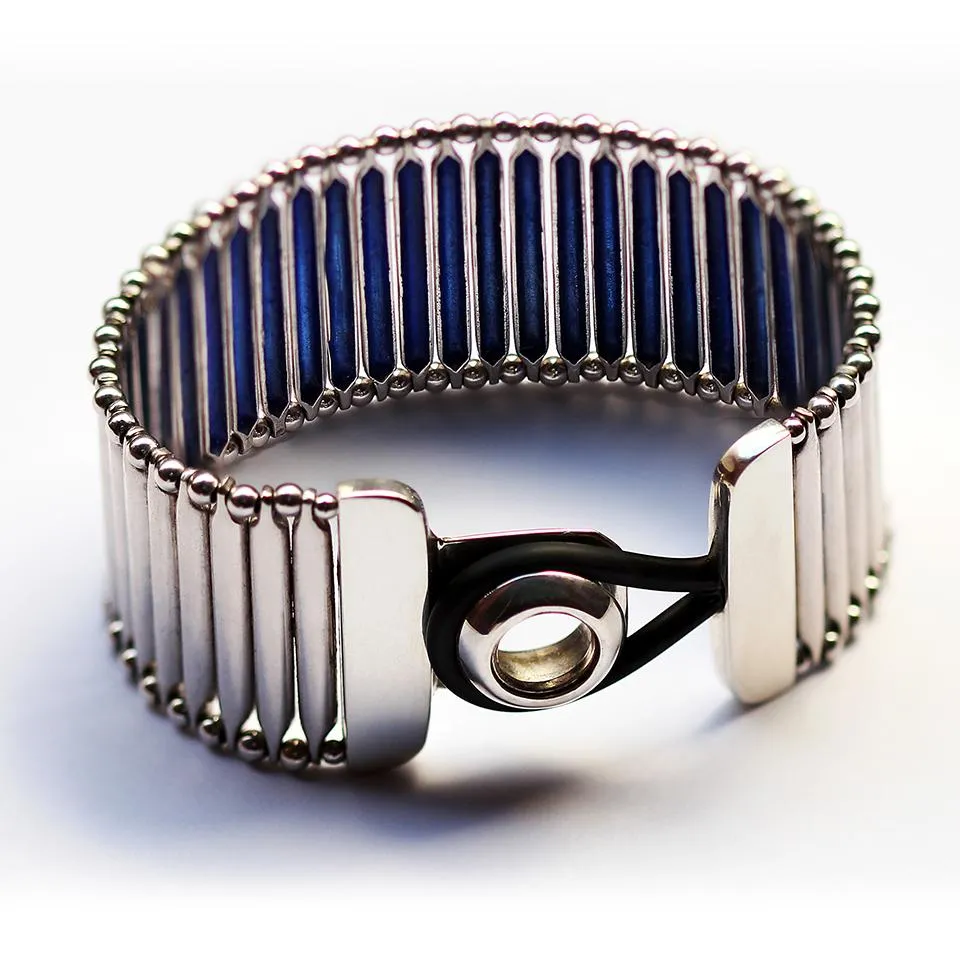 Flexi feel- Blue with silver contemporary bracelet