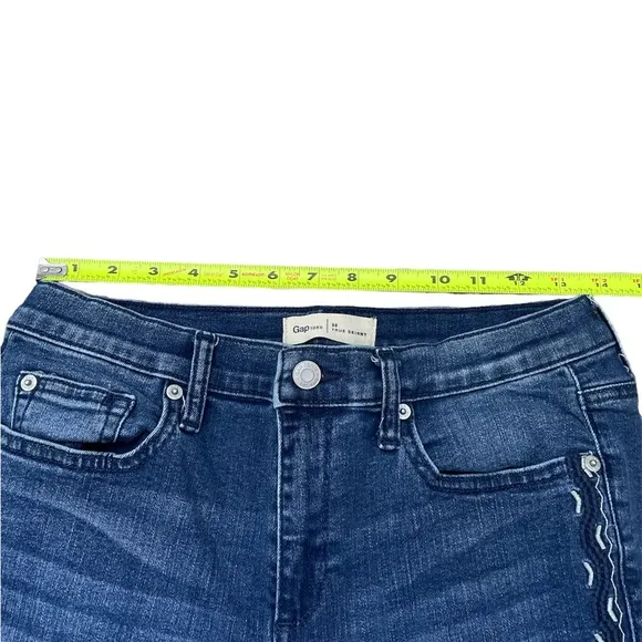 Gap Dark Wash True Skinny Jeans with Tribal Side Detailed (size 30)