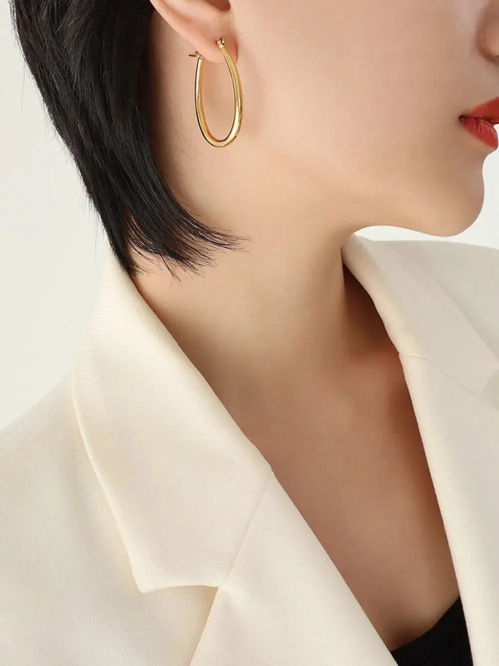 Golden Glow Titanium Hoops – 18K Gold-Plated