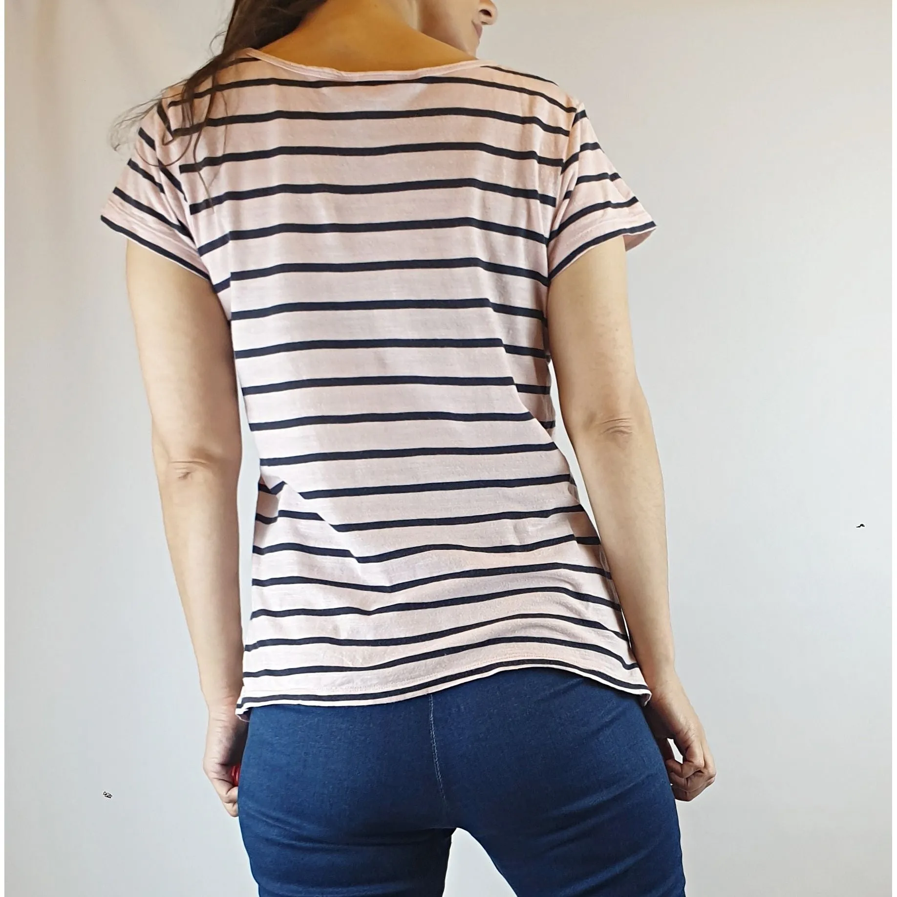 Gorman pink and navy tee shirt size 8