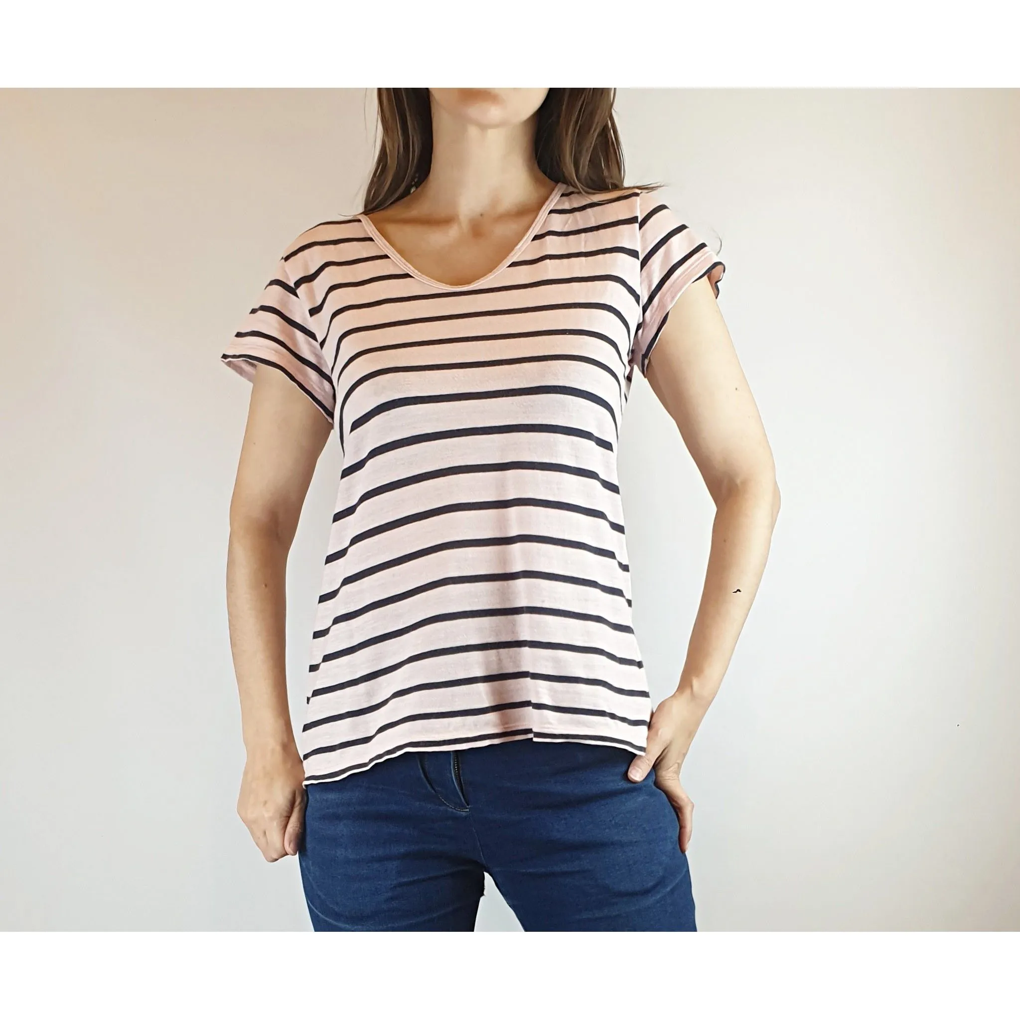 Gorman pink and navy tee shirt size 8