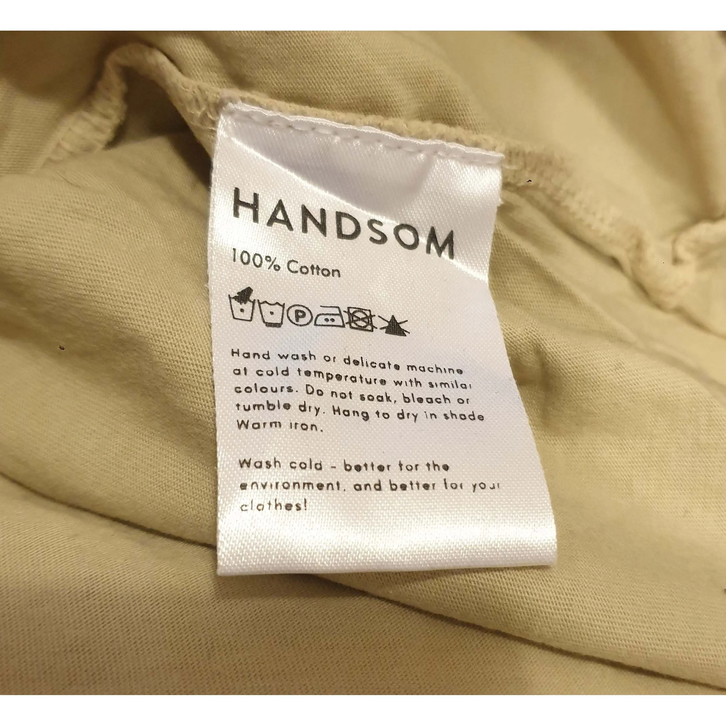 Handsom preloved light olive cropped tee shirt size 8
