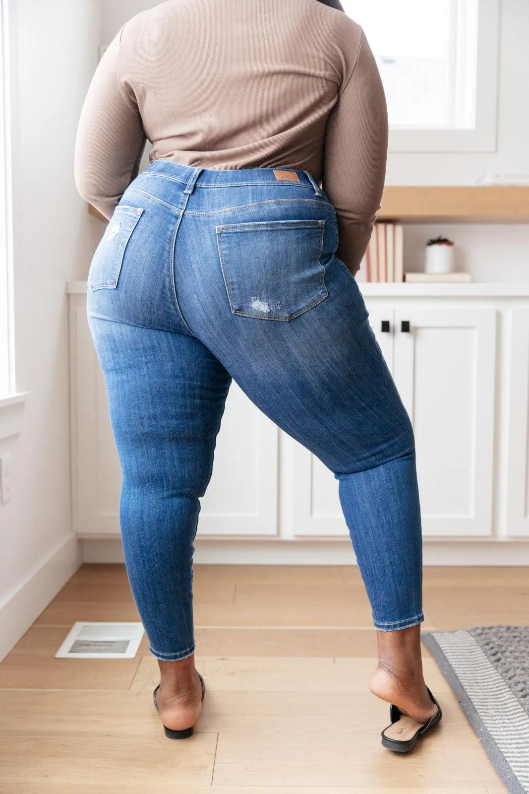 Hazel Blues® | Get Together Mid-Rise Skinny Jegging