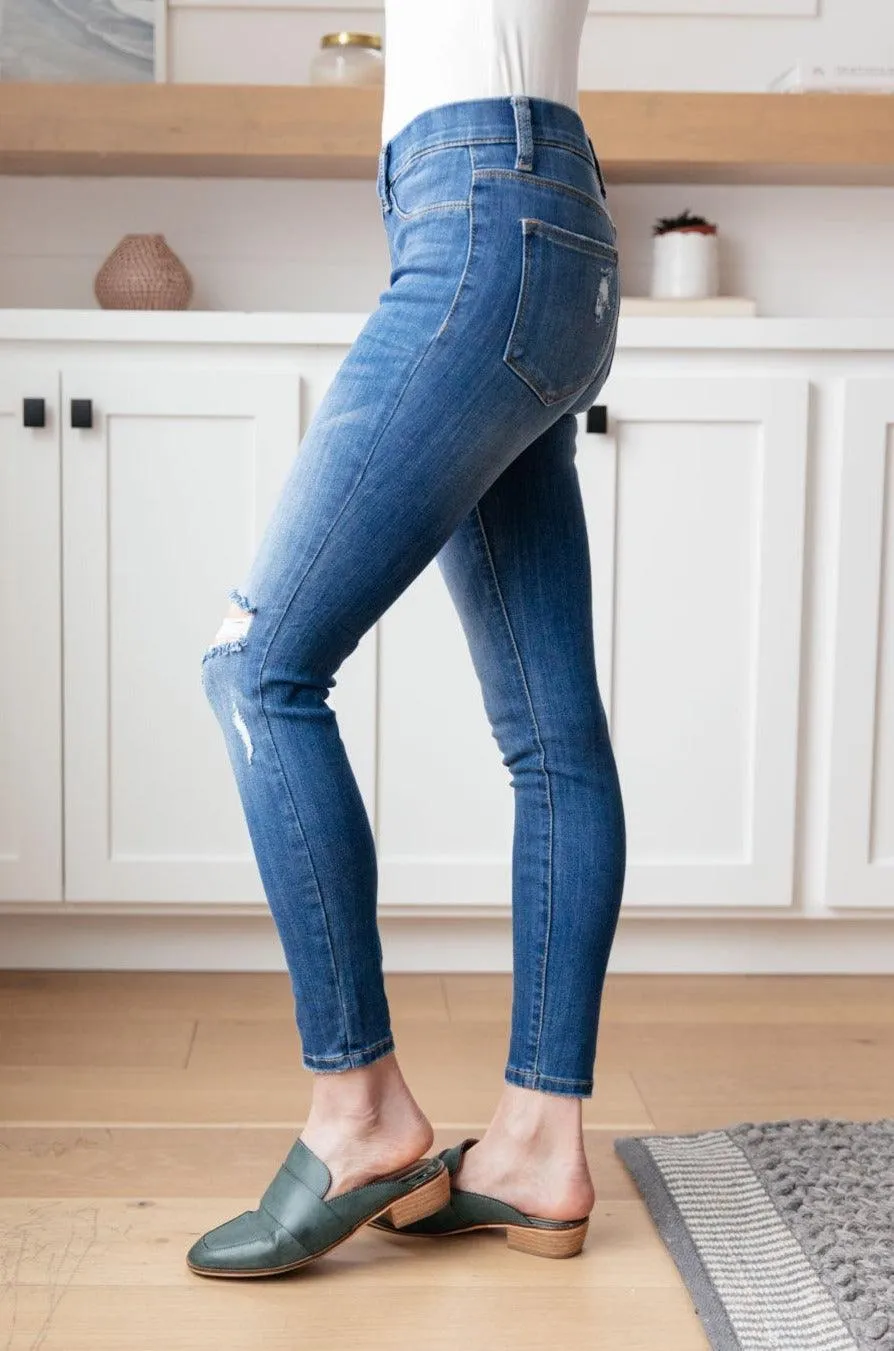 Hazel Blues® | Get Together Mid-Rise Skinny Jegging