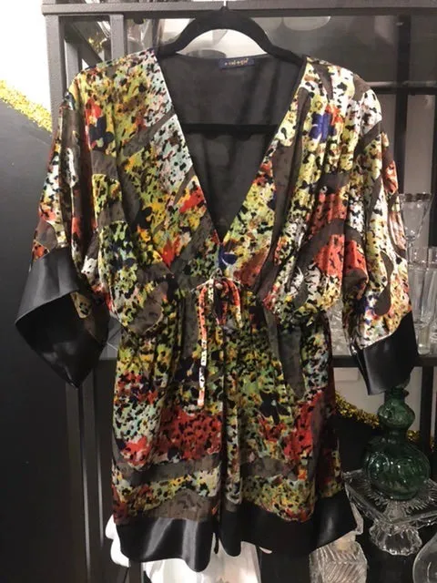 HIPPIE TOP, size M   #497