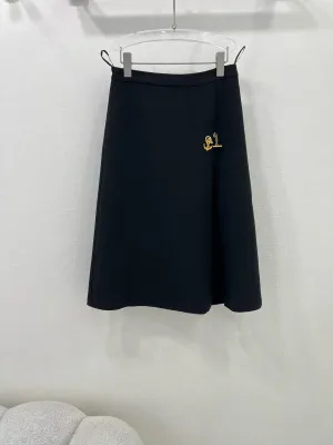 L  25 new skirt
