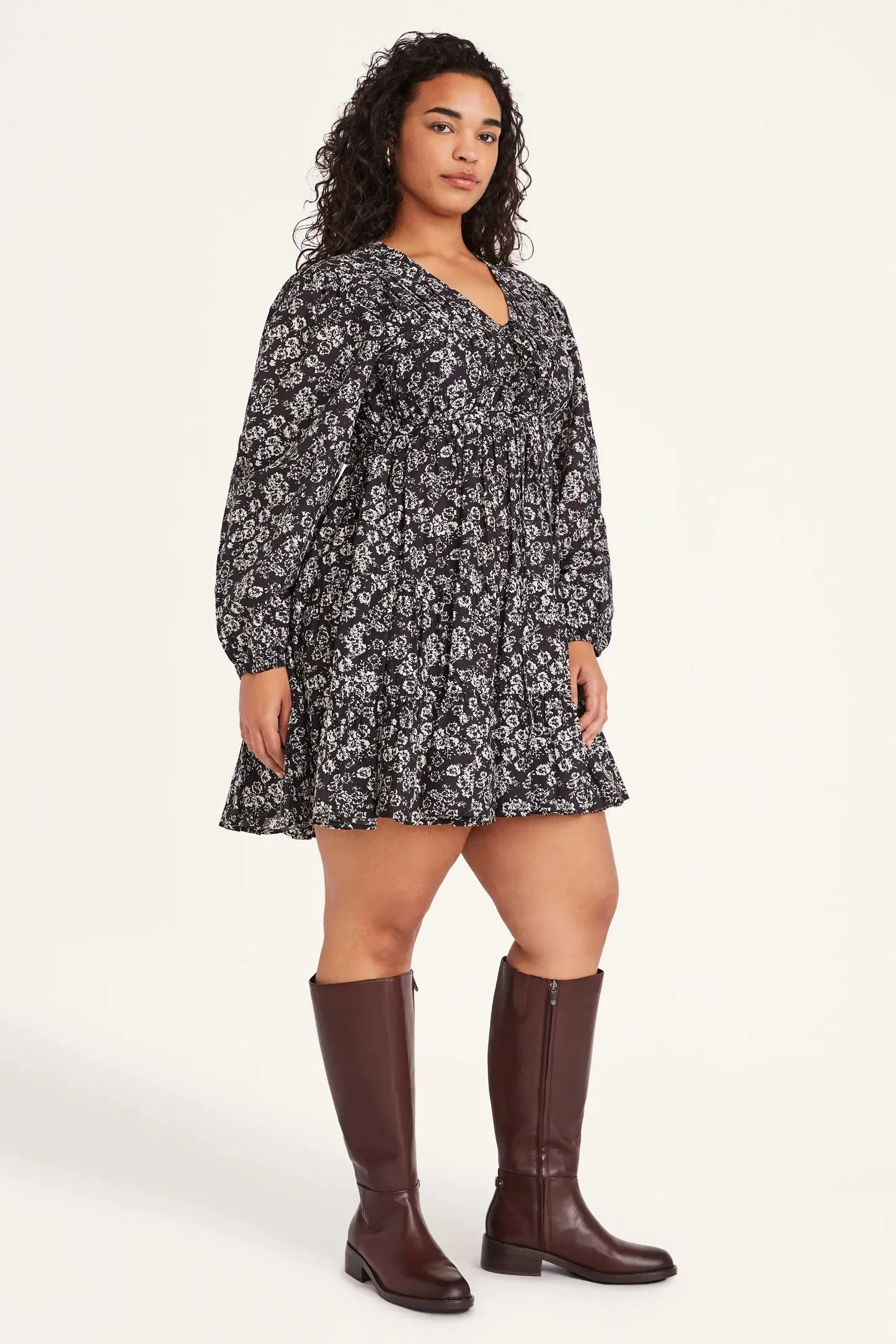 Lasse Print Dress in Black Floral