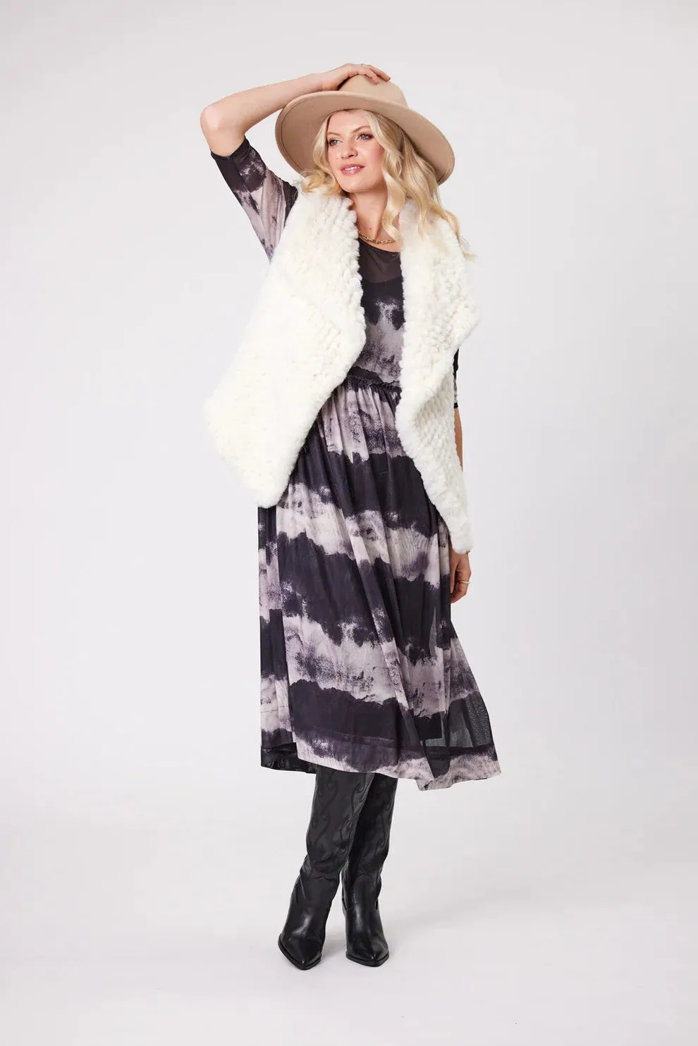 LEMON TREE Eira Faux Fur Vest