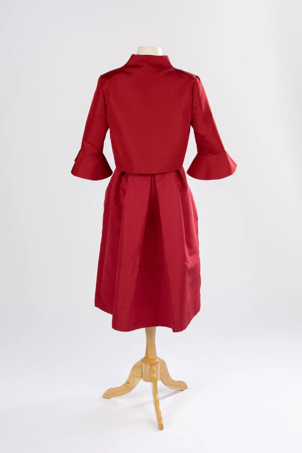 Lily Bolero