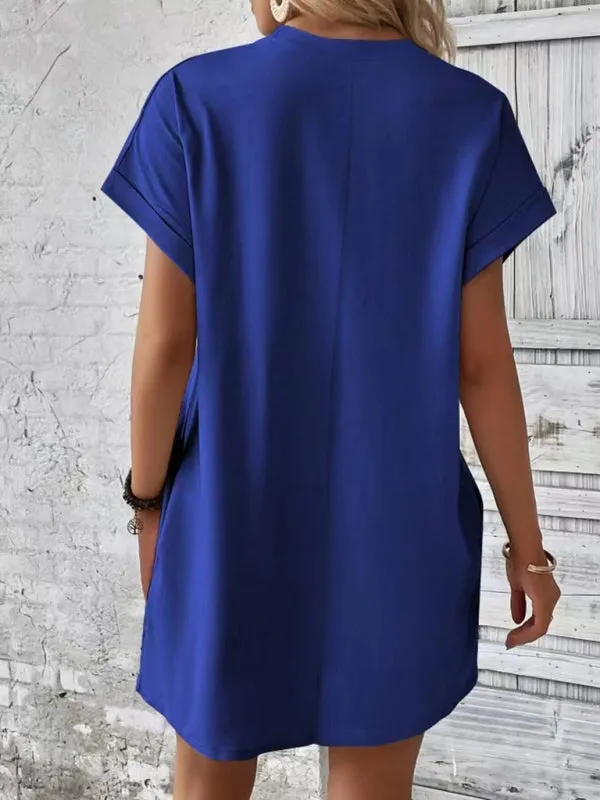 Loose Fit Pocket Dress with Round Neck and Short Sleeves