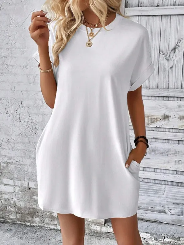 Loose Fit Pocket Dress with Round Neck and Short Sleeves