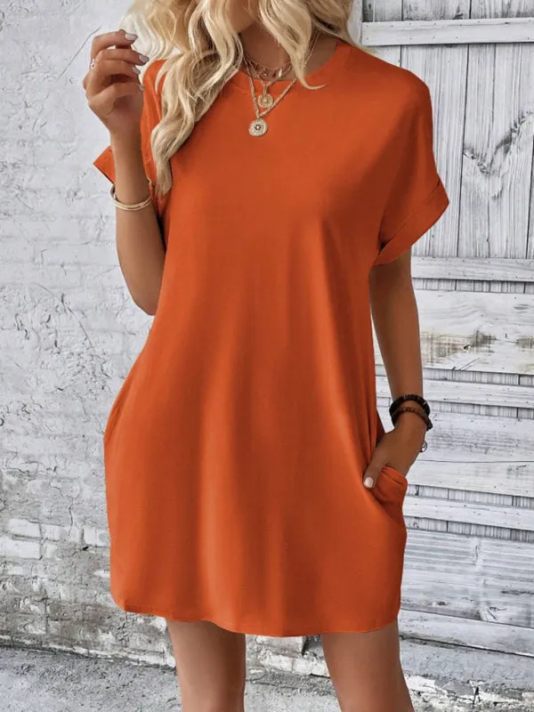 Loose Fit Pocket Dress with Round Neck and Short Sleeves