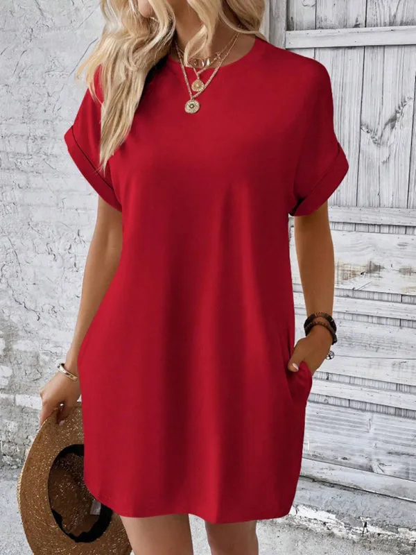 Loose Fit Pocket Dress with Round Neck and Short Sleeves