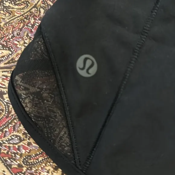 Lululemon Hottie Hot High Rise 4”
