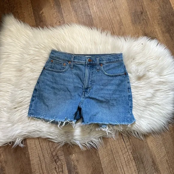 Madewell The Perfect Jean Short