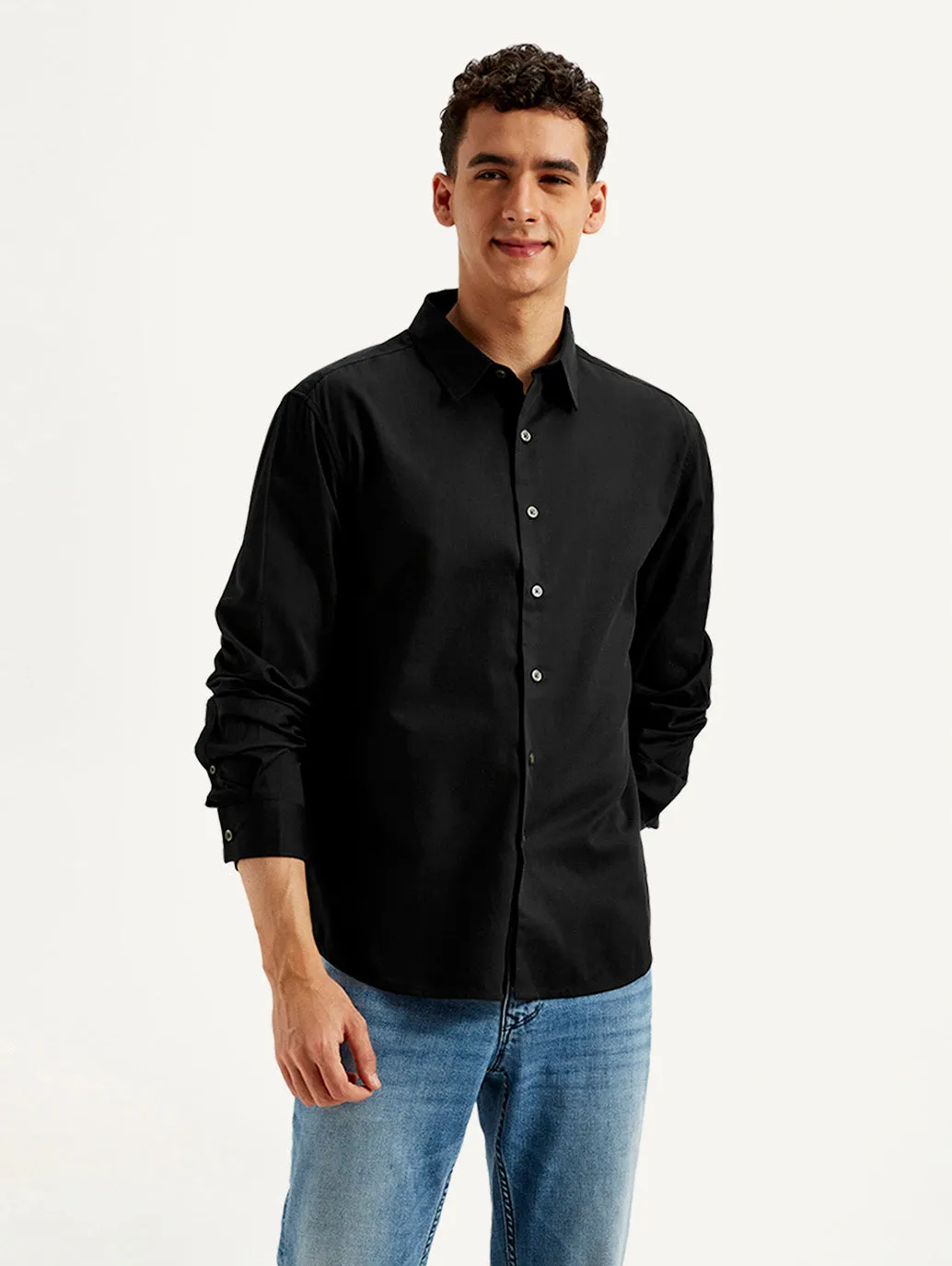 Men's Solid Slim Fit Shirt