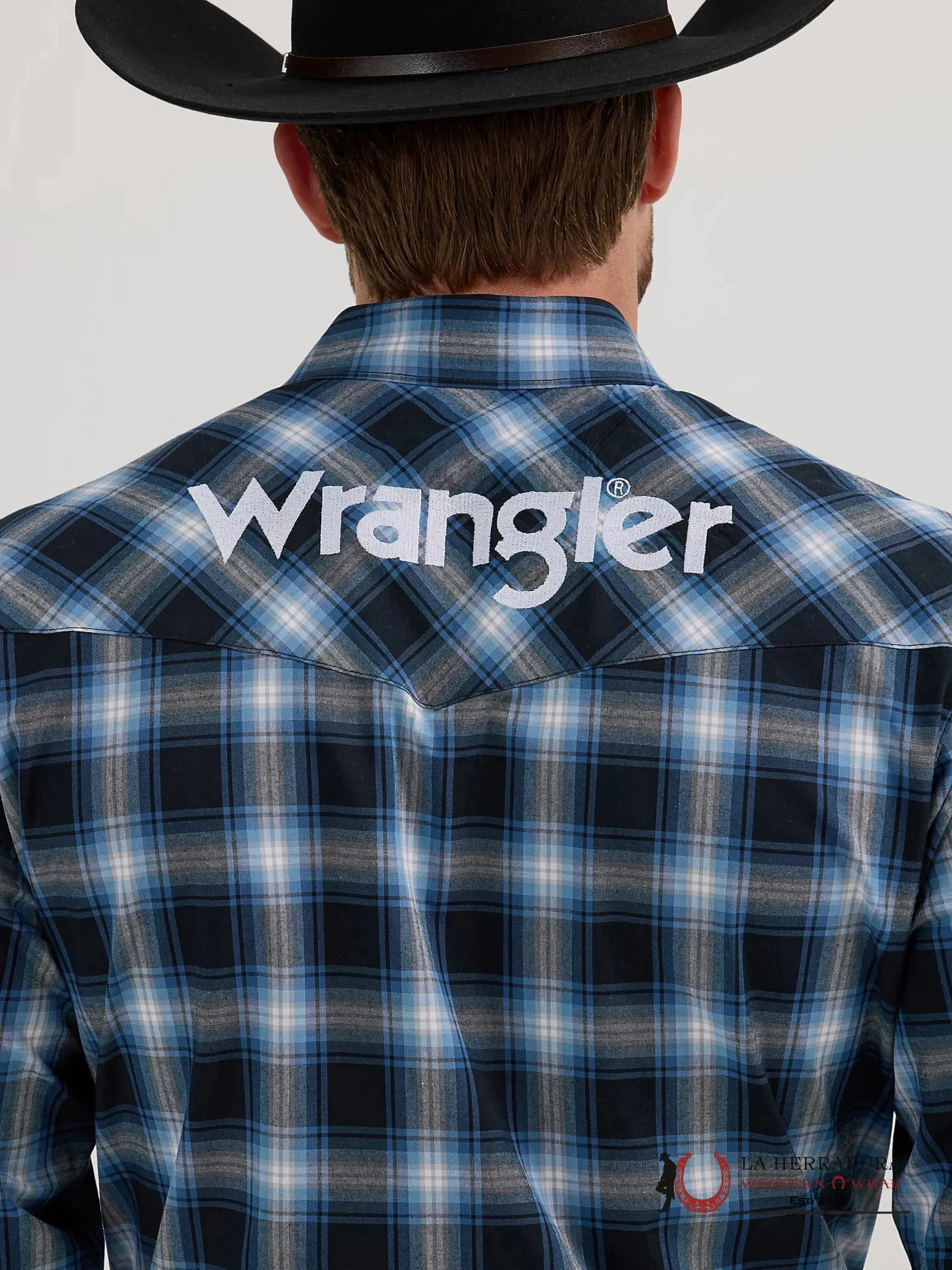 MEN'S WRANGLER LOGO LONG SLEEVE BUTTON-DOWN PLAID SHIRT